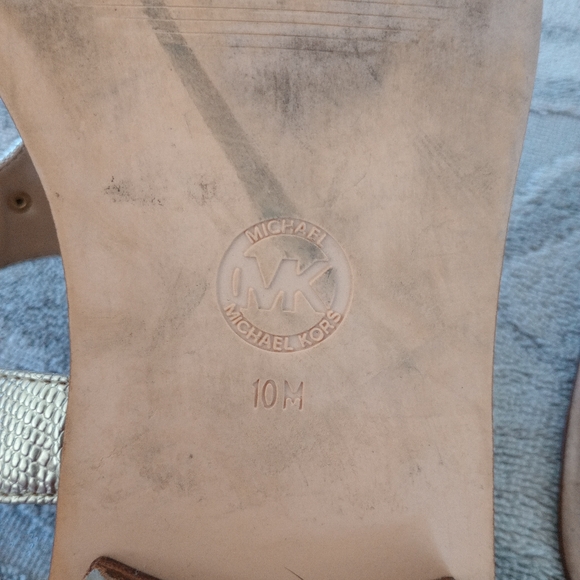 MICHAEL Michael Kors Plate Sandal Gold Metallic Snake Women’s Size 10M - Picture 10 of 13